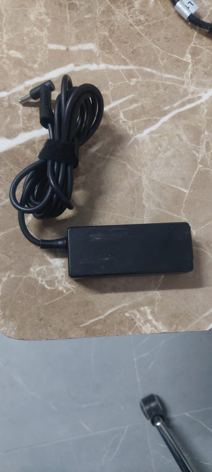 2.EL ADAPTÖR NTB HP 45W MAVİ UÇ 19.5V 2.31A