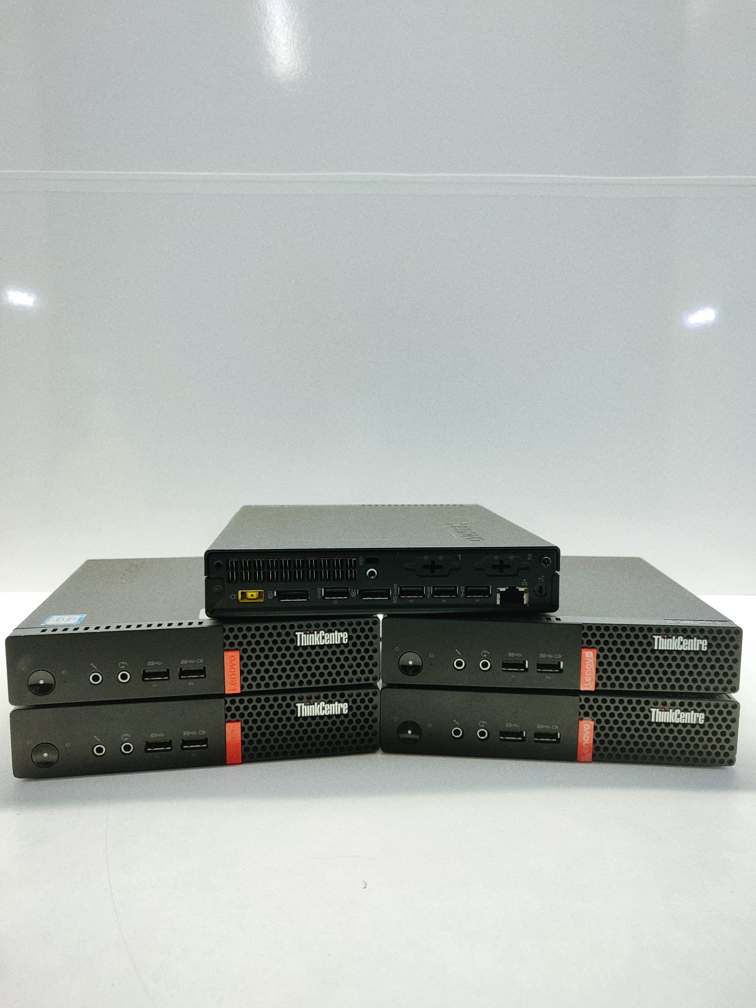 2.EL MİNİ PC LENOVO M710Q İ3 6.NESİL 8GB RAM 128GB SSD 2X DP