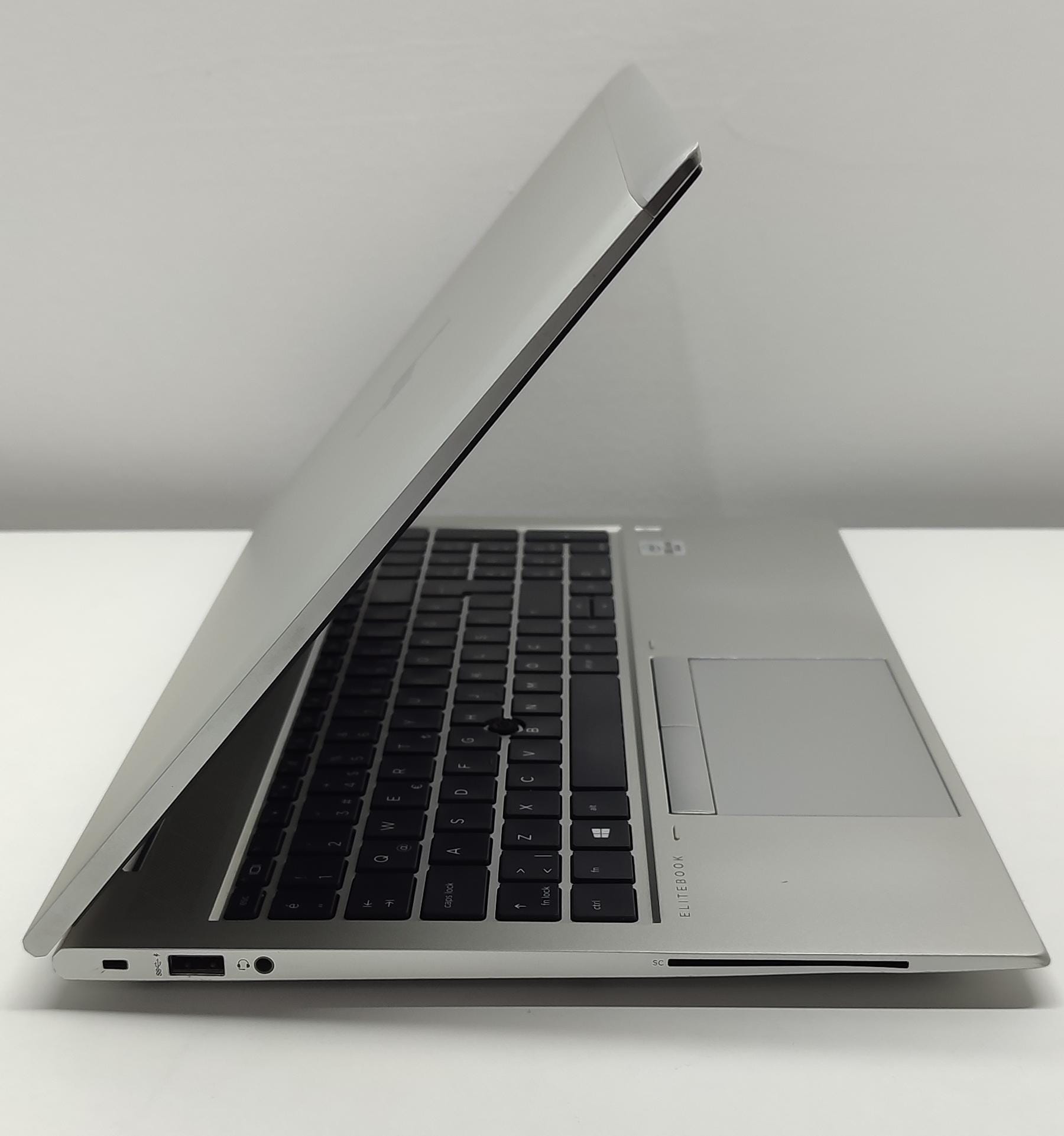 2.EL NB ''15.6 HP 850 G7 İ5 10.NESİL 16GB DDR4 256GB M2 NVME WIN10